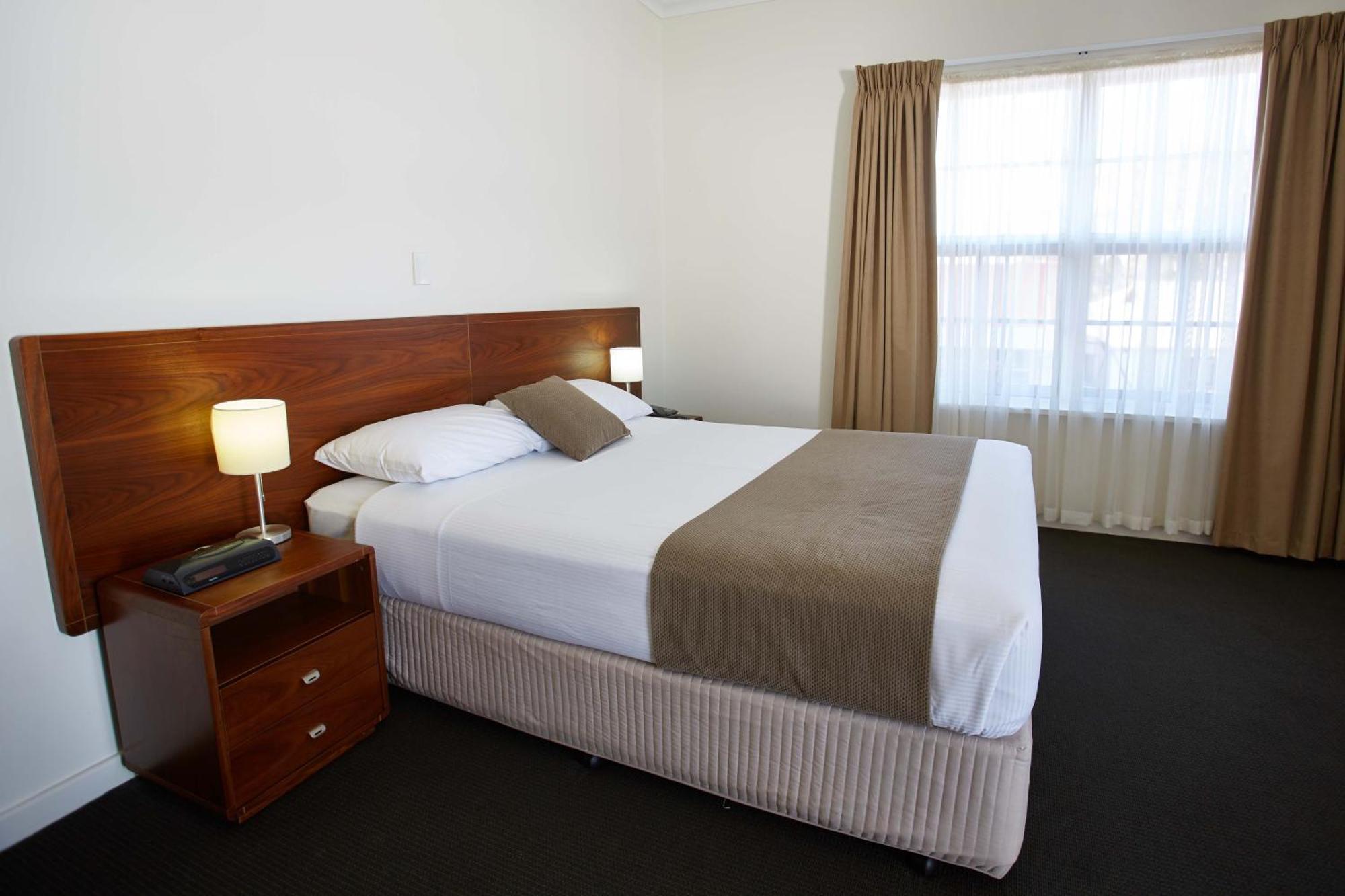 The Rose Hotel & Motel Bunbury Δωμάτιο φωτογραφία