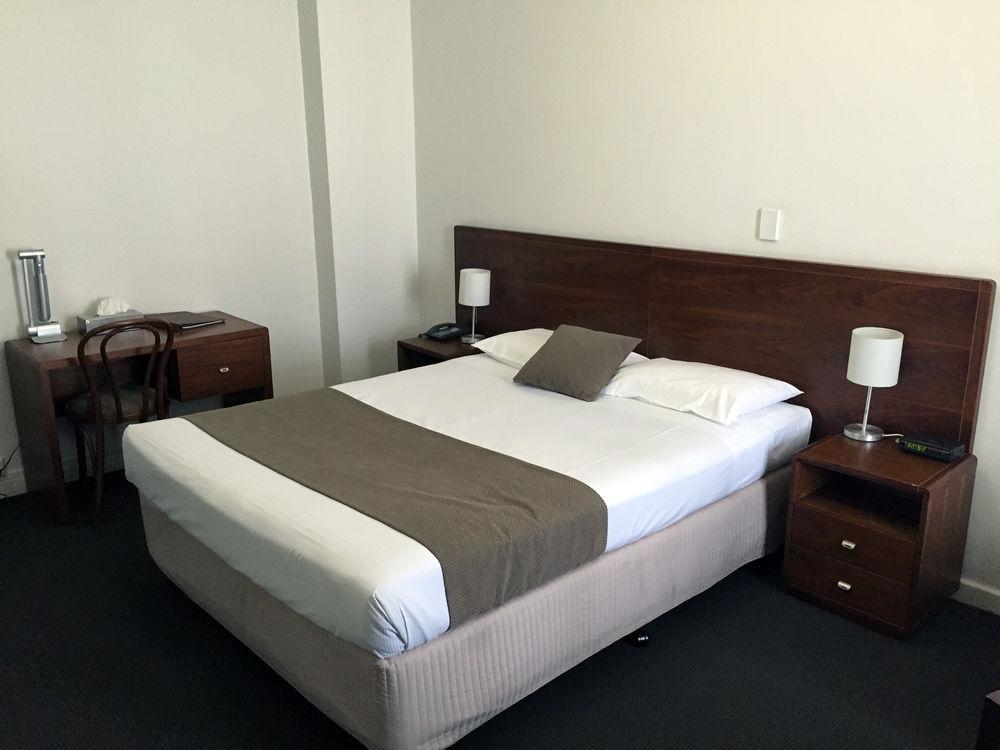 The Rose Hotel & Motel Bunbury Εξωτερικό φωτογραφία